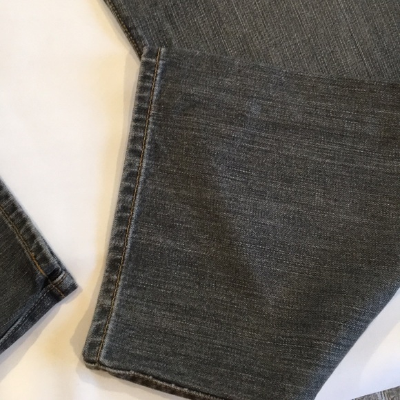 Levi’s 501 straight leg button fly fit jeans - Picture 2 of 12